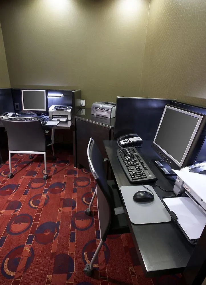 Residence Inn Columbus Downtown 3*,